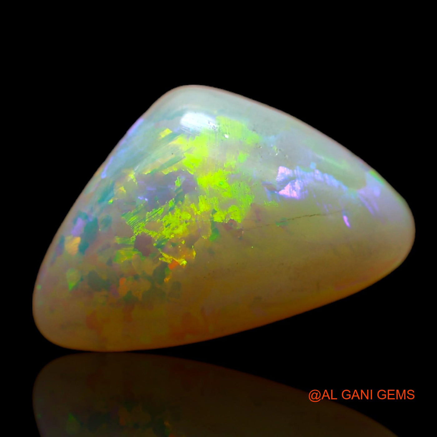 4.00 Cts Natural Australian Fire Opal Loose Gemstone Fancy Cabochon 15x9x5 mm AB-566
