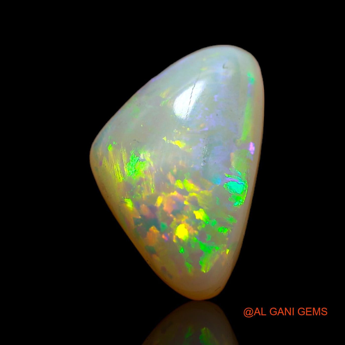 4.00 Cts Natural Australian Fire Opal Loose Gemstone Fancy Cabochon 15x9x5 mm AB-566