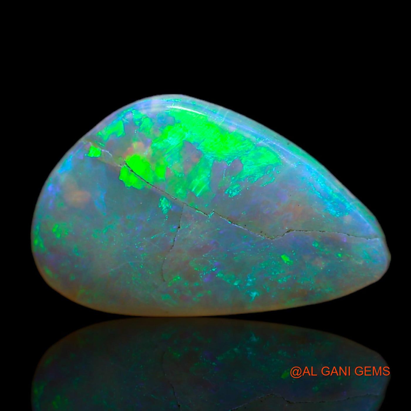 3.00 Cts Natural Australian Fire Opal Loose Gemstone Fancy Cabochon 15x9x3 mm AB-577