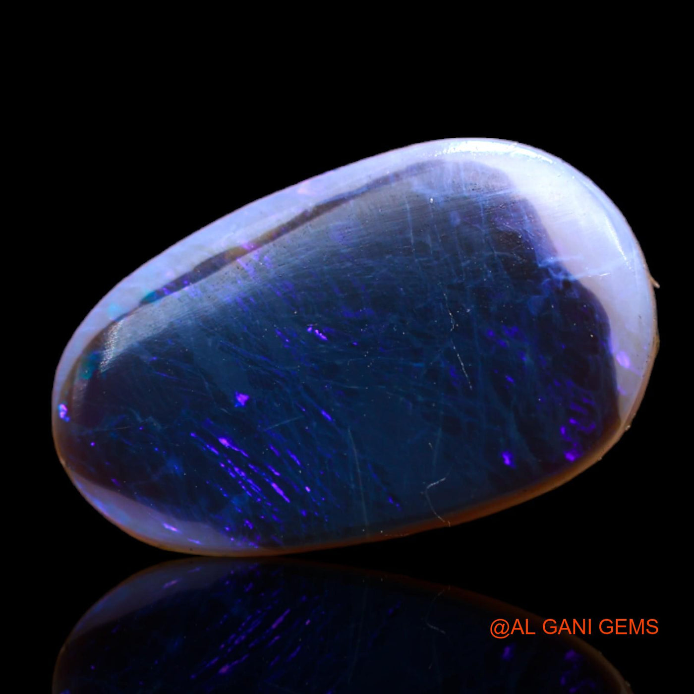 3.00 Cts Natural Australian Fire Opal Loose Gemstone Fancy Cabochon 15x9x3 mm AB-581