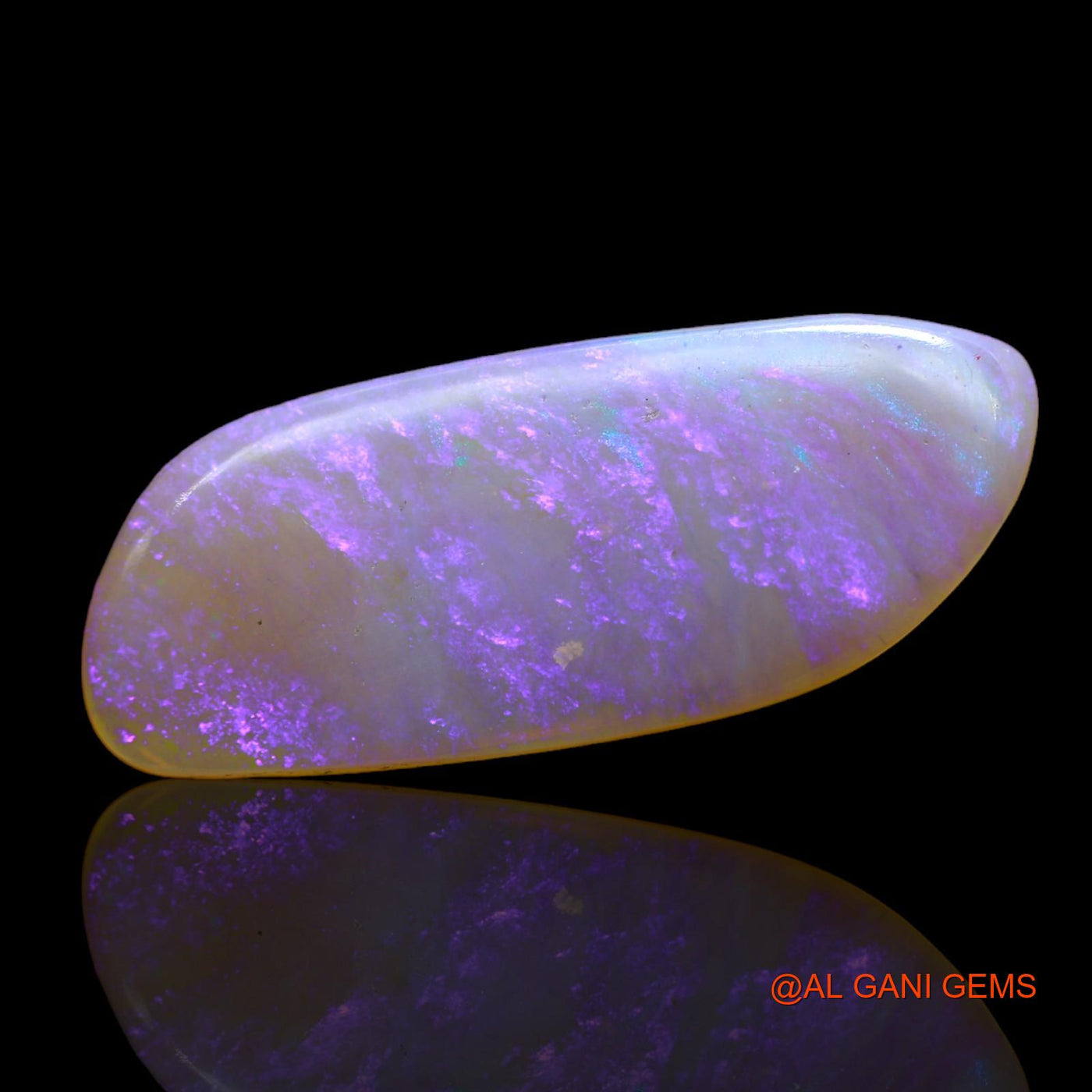11.00 Cts Natural Australian Fire Opal Loose Gemstone Fancy Cabochon 32x13x3 mm AB-607