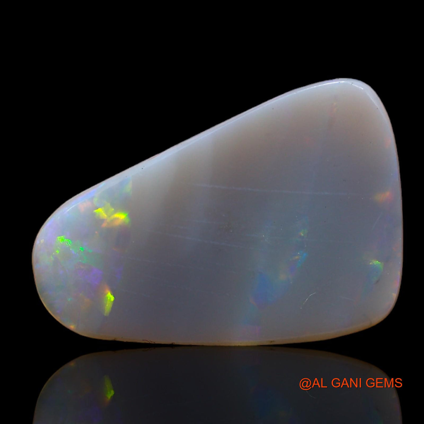 3.00 Cts Natural Australian Fire Opal Loose Gemstone Oval Cabochon 19x13x2 mm AB-678