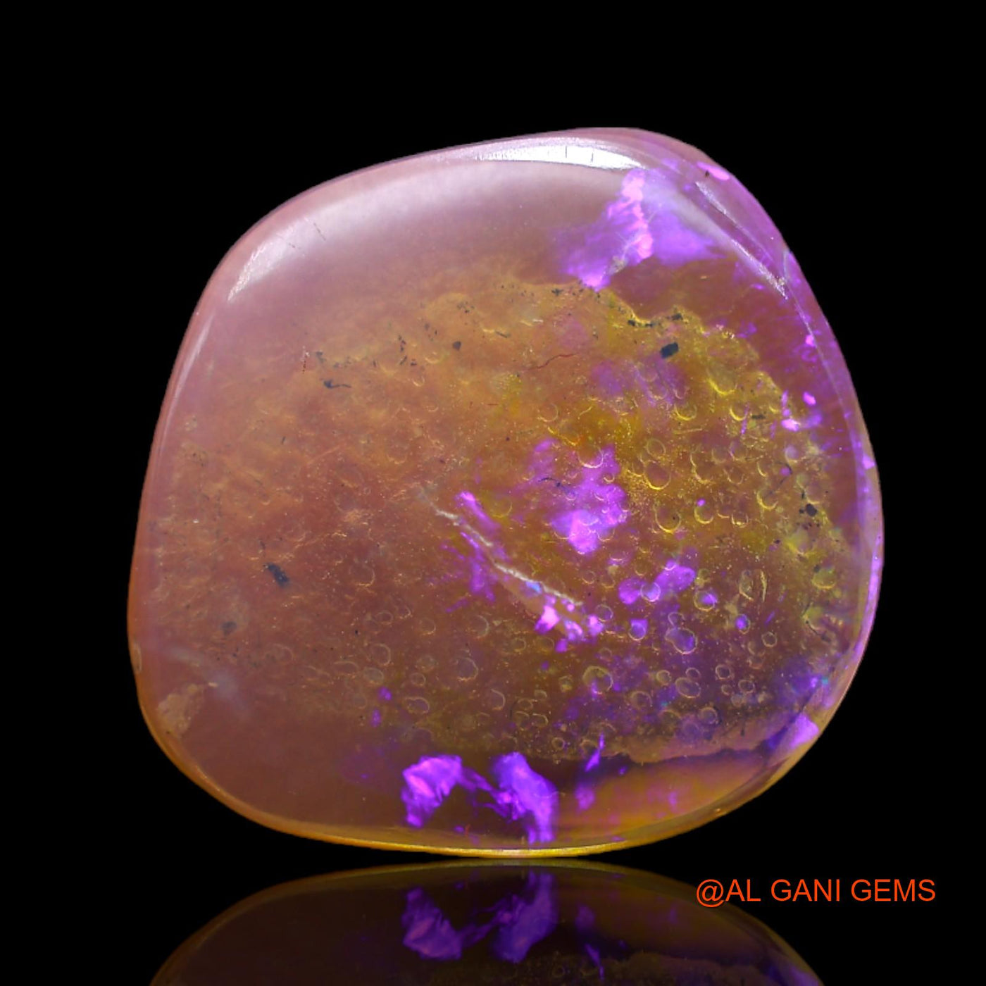 2.90 Cts Natural Australian Fire Opal Loose Gemstone Fancy Cabochon 16x14x2 mm AB-709