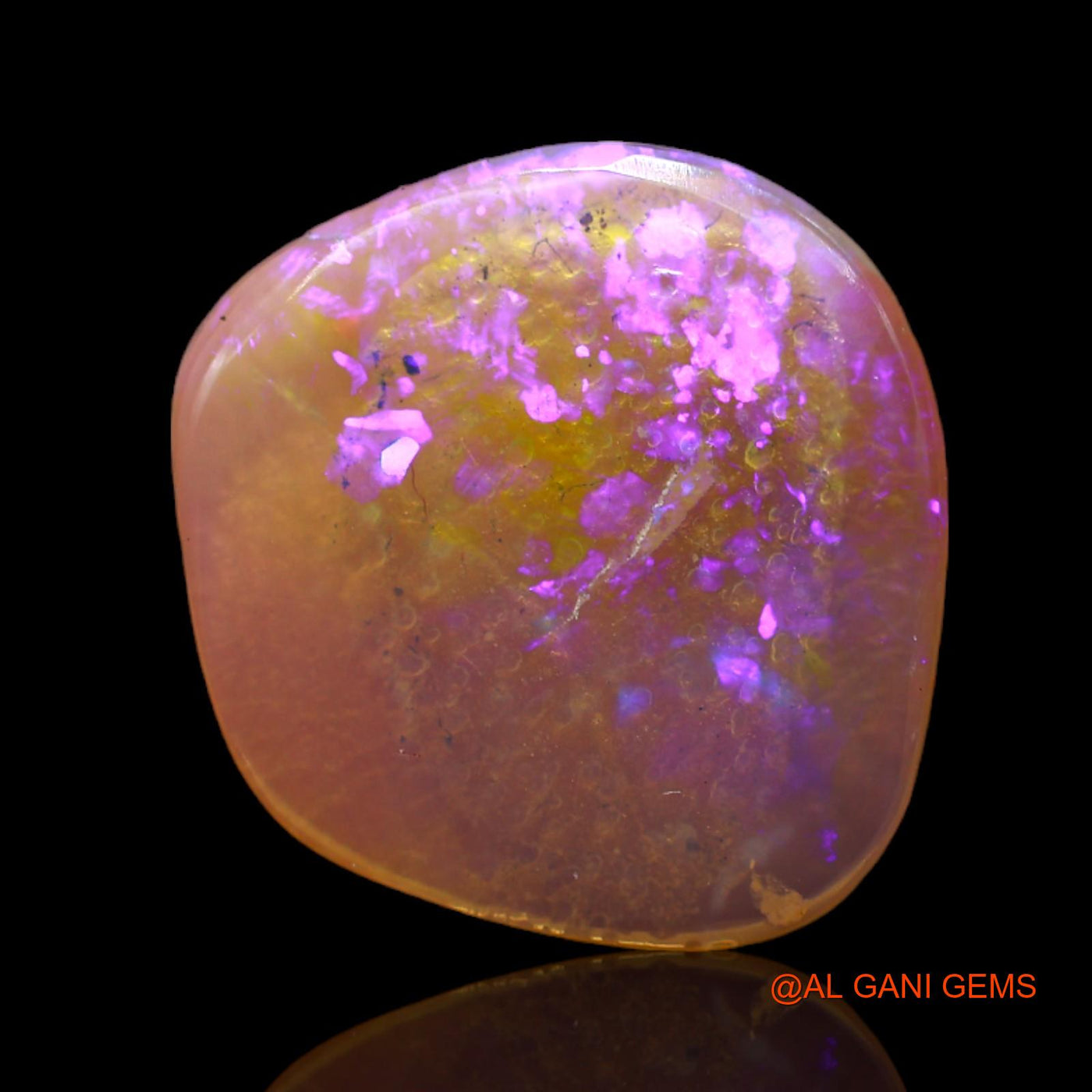 2.90 Cts Natural Australian Fire Opal Loose Gemstone Fancy Cabochon 16x14x2 mm AB-709