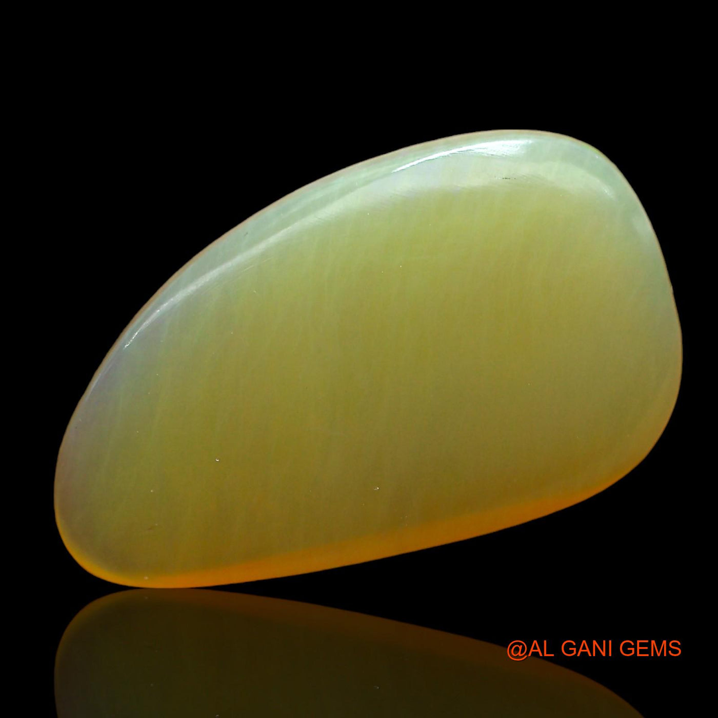 3.00 Cts Unheated Australian Fire Opal Loose Gemstone Fancy Cabochon Natural 16x9x3 mm AD-501