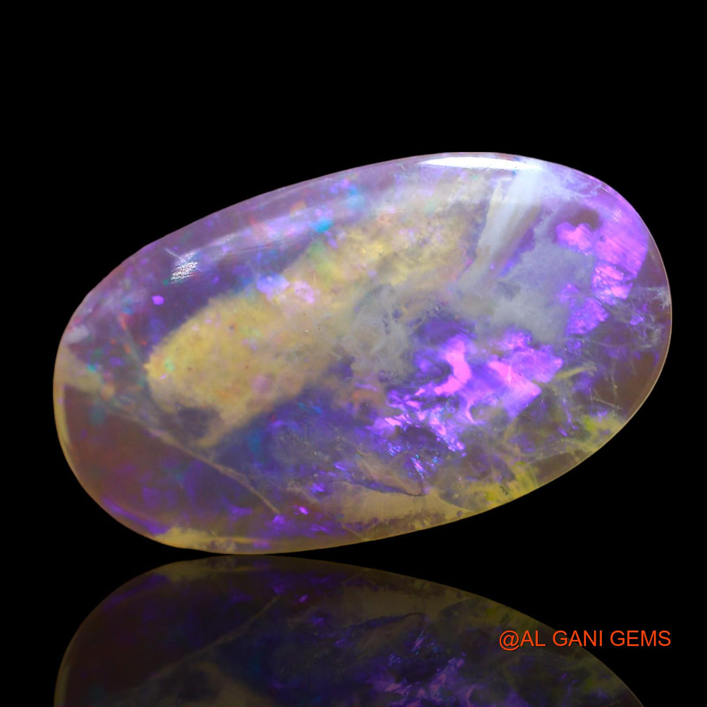 Natural Fire Opal Gemstone 5.00 Cts Loose Oval Cabochon From Australia 19x11x3 mm AD-606
