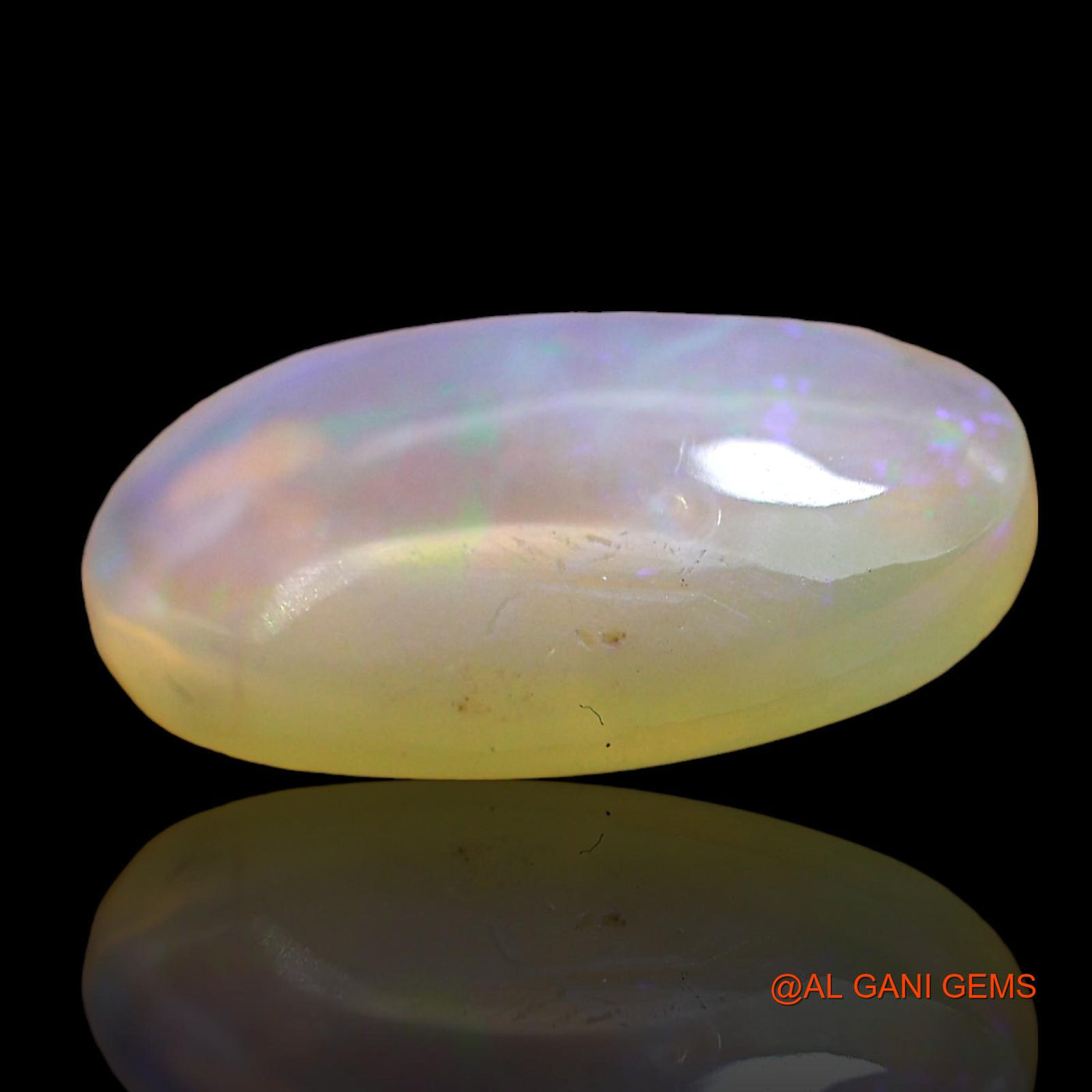 3.00 Cts Natural Australian Fire Opal Loose Gemstone Oval Cabochon 15x8x4 mm AD-701