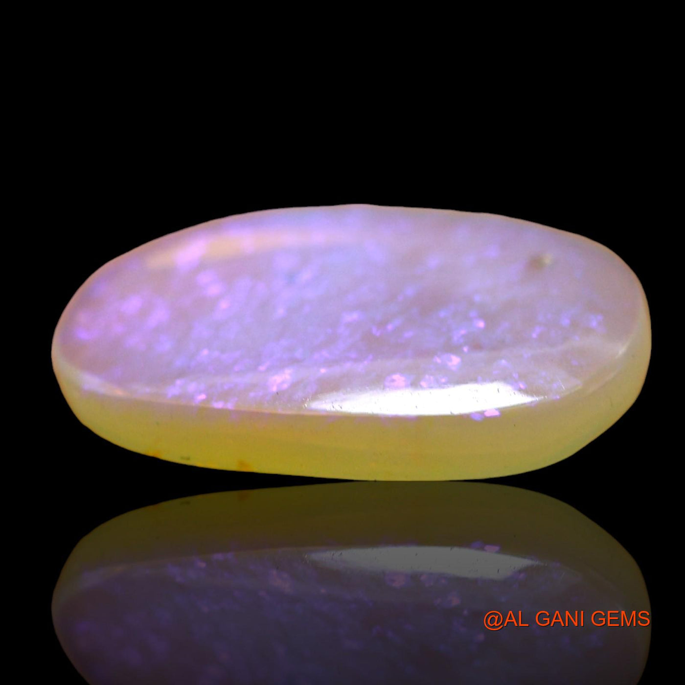 2.00 Cts Natural Australian Fire Opal Loose Gemstone Oval Cabochon 14x9x2 mm AD-712