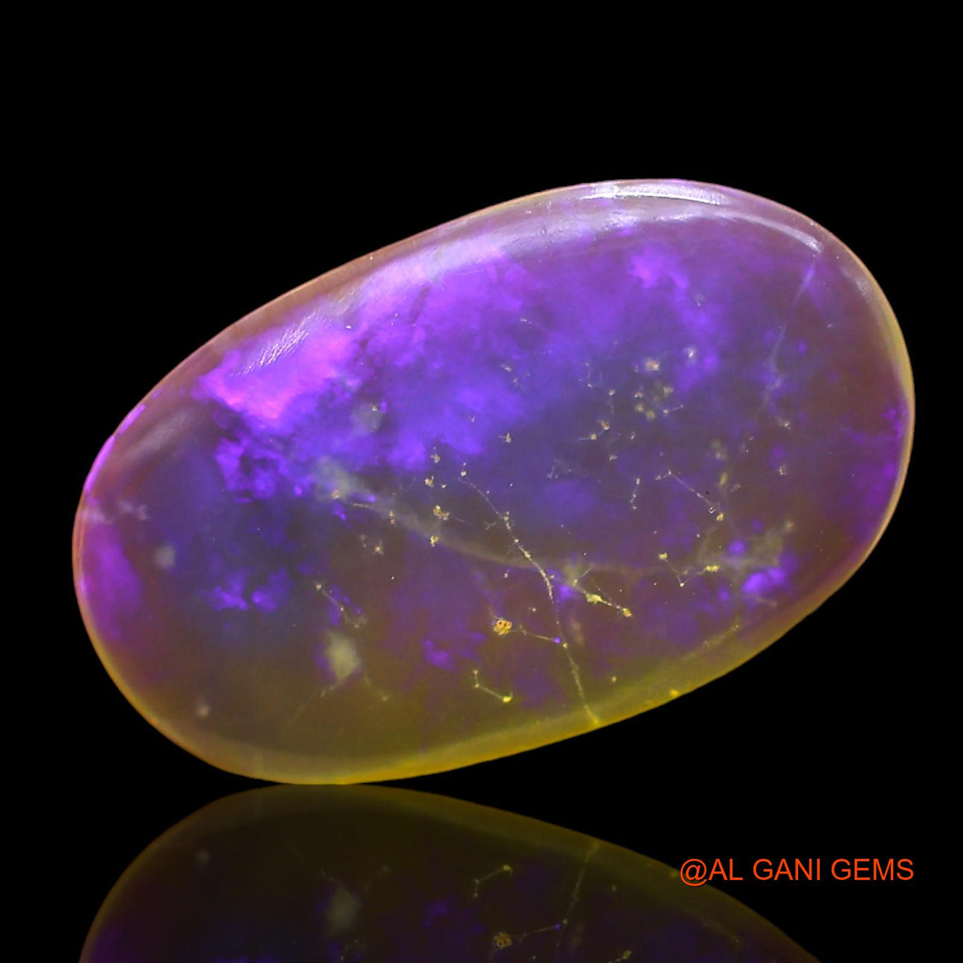 2.00 Cts Unheated Australian Fire Opal Loose Gemstone Oval Cabochon Natural 15x9x2 mm AD-713