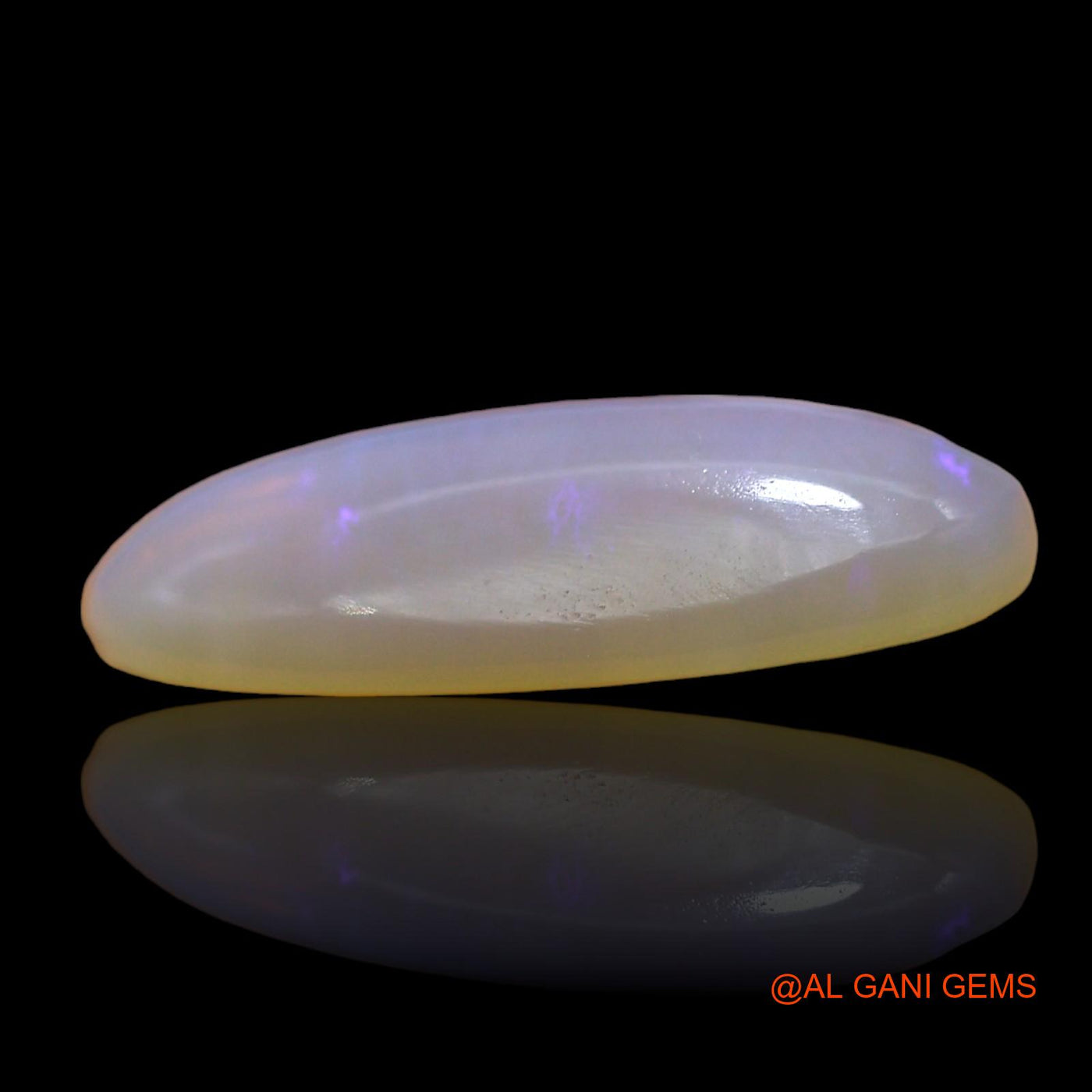 4.00 Cts Natural Australian Fire Opal Loose Gemstone Oval Cabochon 17x9x4 mm AD-843