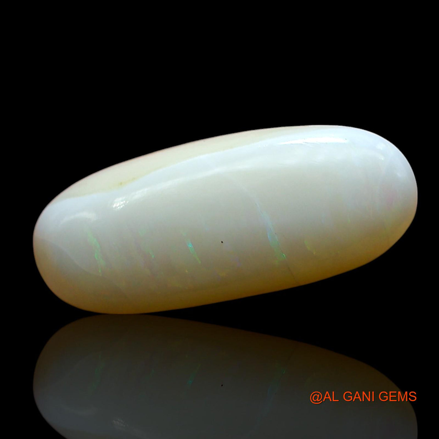 3.00 Cts Unheated Australian Fire Opal Loose Gemstone Oval Cabochon Natural 17x7x4 mm AE-531