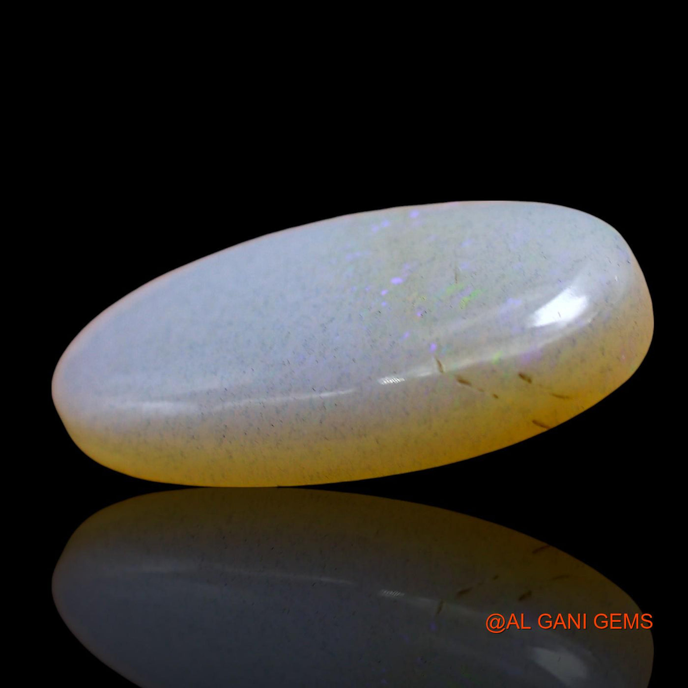 9.00 Cts Natural Australian Fire Opal Loose Gemstone Oval Cabochon 22x13x4 mm AE-859