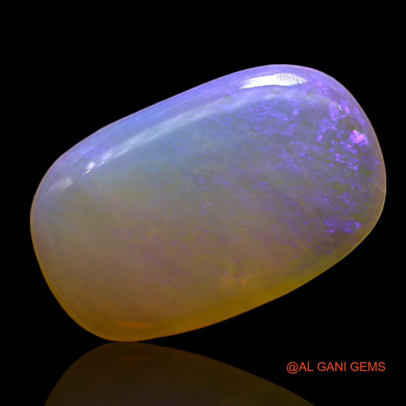 9.00 Cts Natural Australian Fire Opal Loose Gemstone Oval Cabochon 20x12x5 mm AE-882