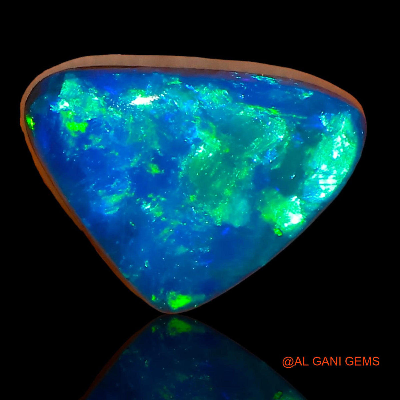 5.00 Cts Lab-Created Australian Doublet Opal Loose Gemstone Trillion Cabochon 12x9x6 mm D-51