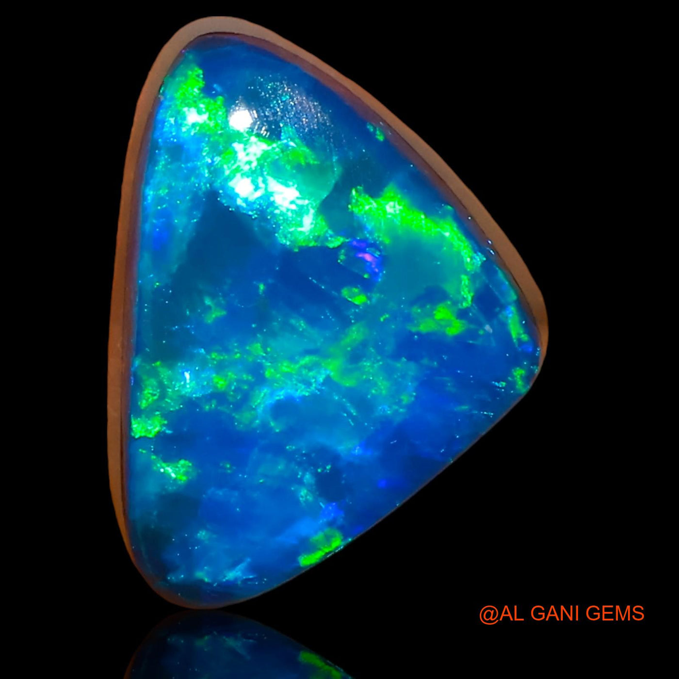 5.00 Cts Lab-Created Australian Doublet Opal Loose Gemstone Trillion Cabochon 12x9x6 mm D-51