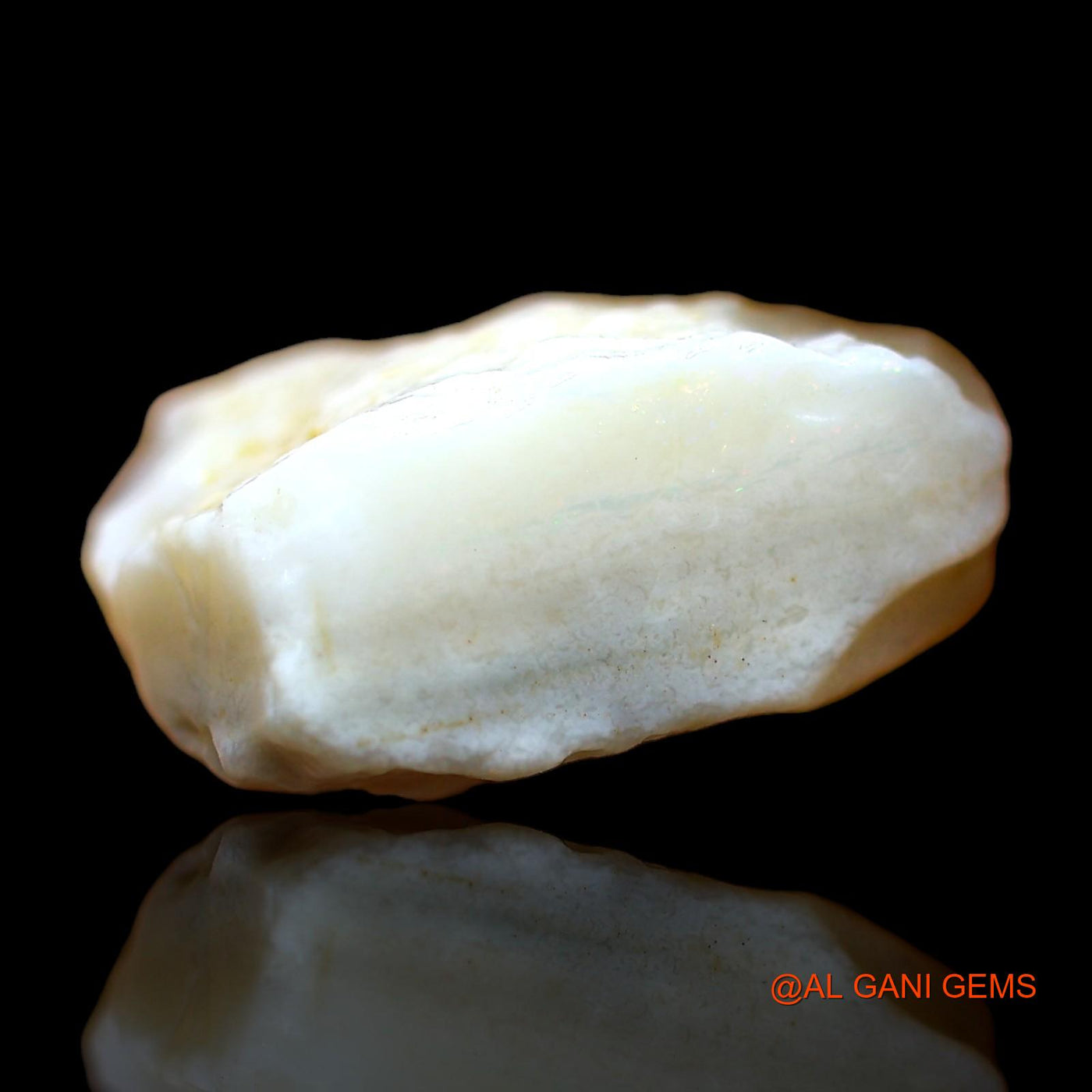 Natural Fire Opal Gemstone 8.00 Cts Loose Fancy Rough From Australia 19x12x7 mm RD-268