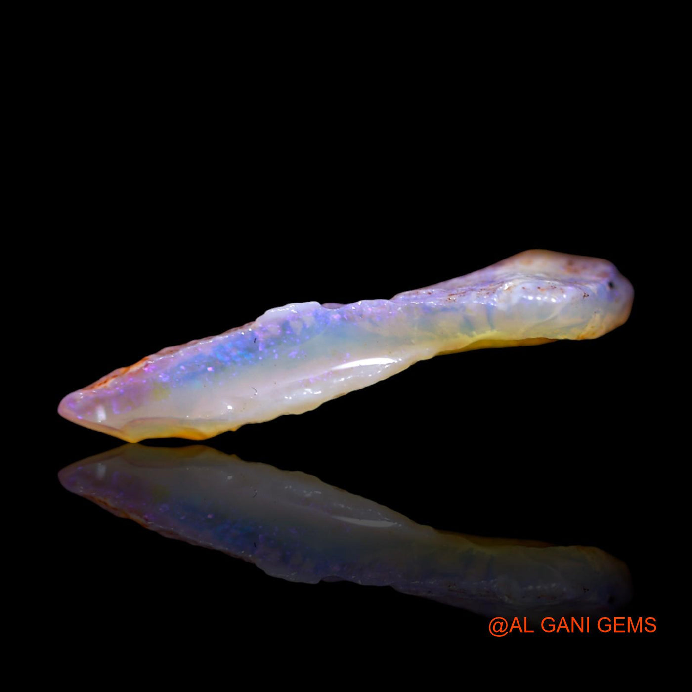 2.50 Cts Natural Australian Fire Opal Loose Gemstone Fancy Rough 19x9x3 mm RG-240