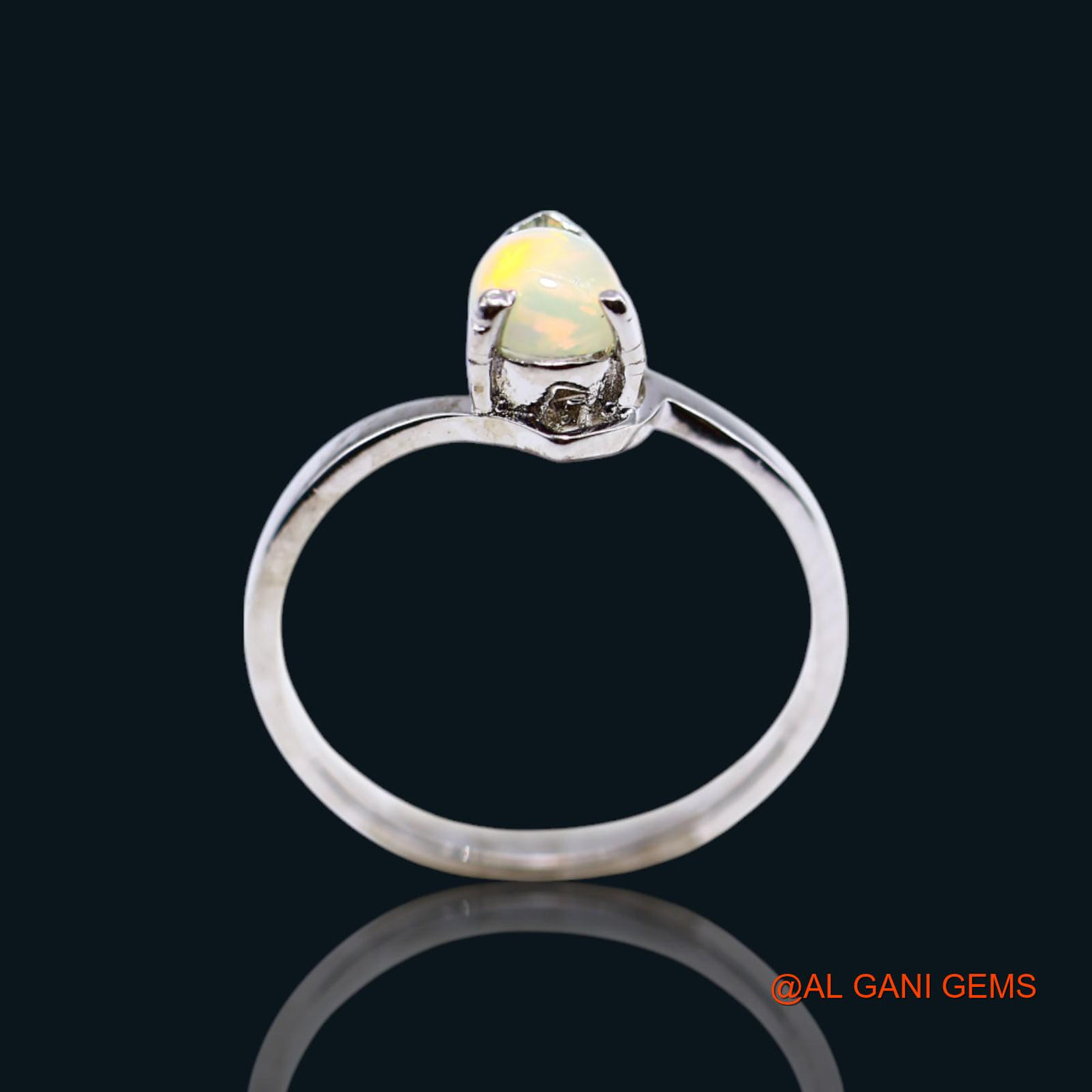 Sacral Chakra Ethiopian Fire Opal Stone 925 Sterling Silver Solitaire Bezel Ring SR-17
