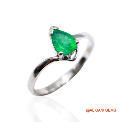 Heart Chakra Natural Emerald Handcrafted Solitaire Ring 925 Silver SR-25