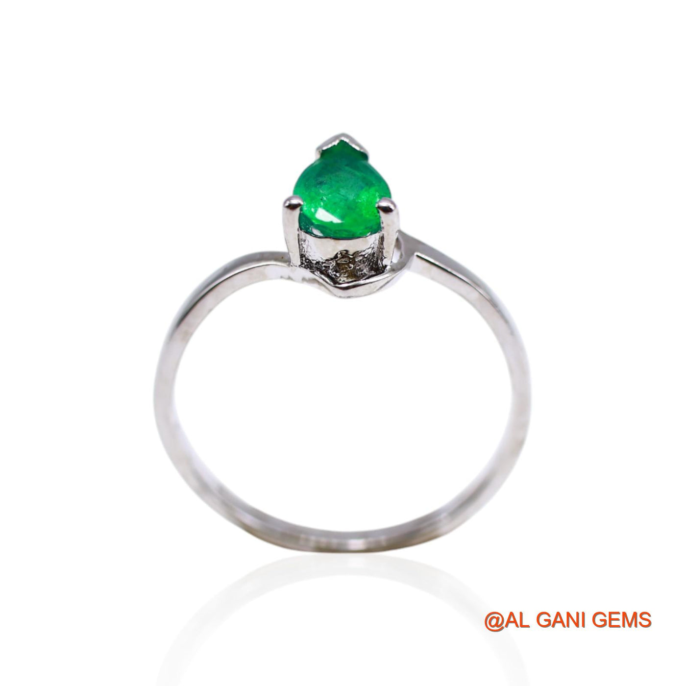 Heart Chakra Natural Emerald Handcrafted Solitaire Ring 925 Silver SR-25